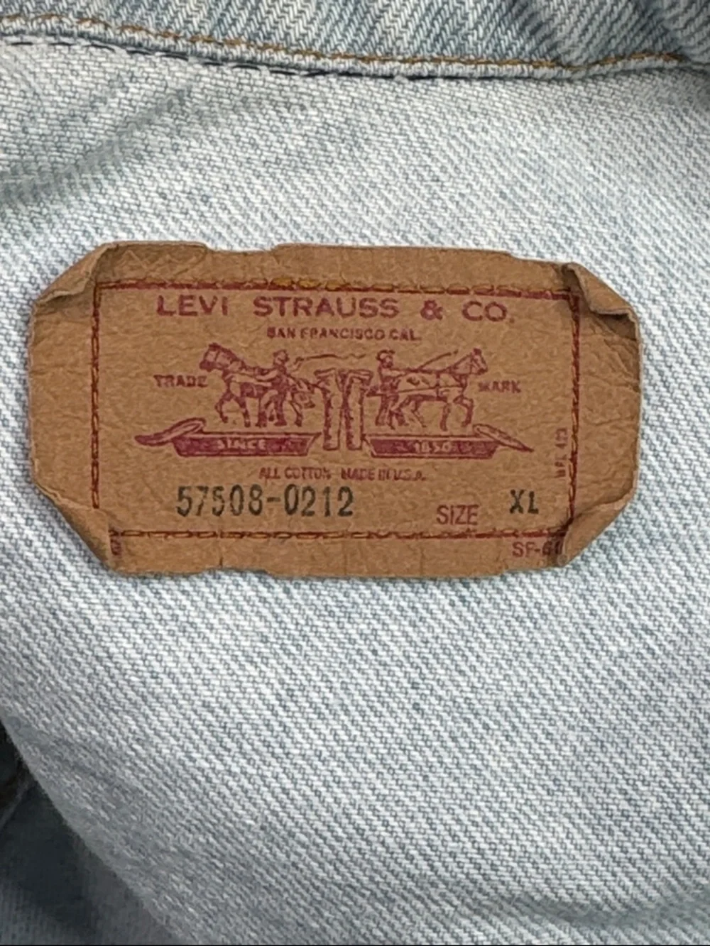Vintage Levi's Denim Trucker Jacket 57508-0212 Size XL